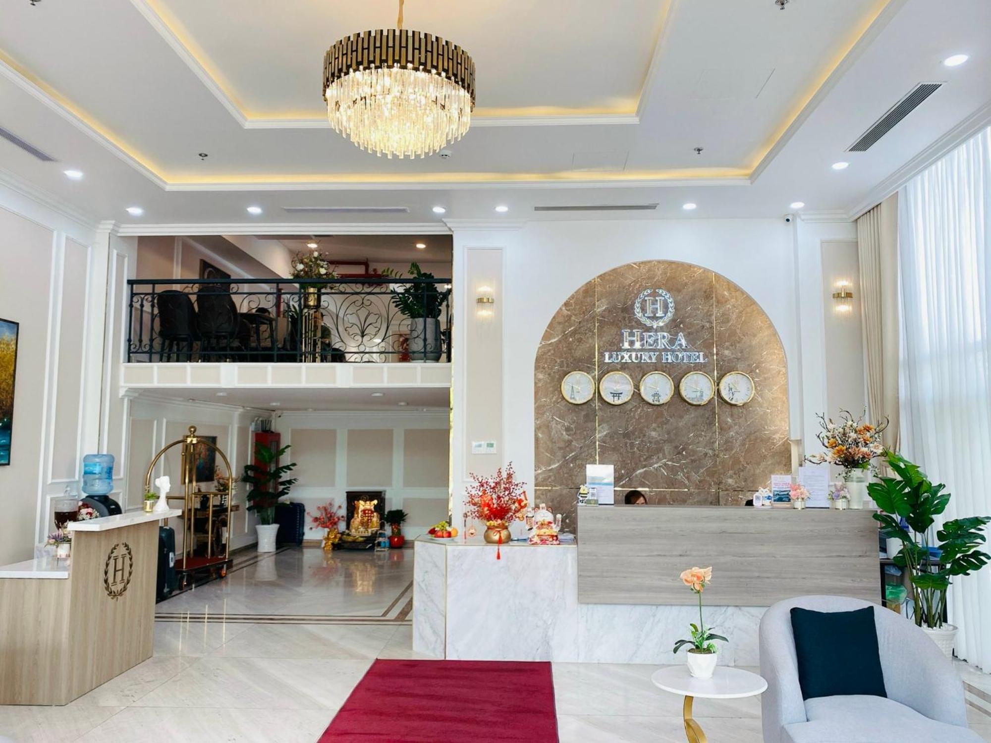 Hera Luxury Hotel Ho Chi Minh City Bagian luar foto