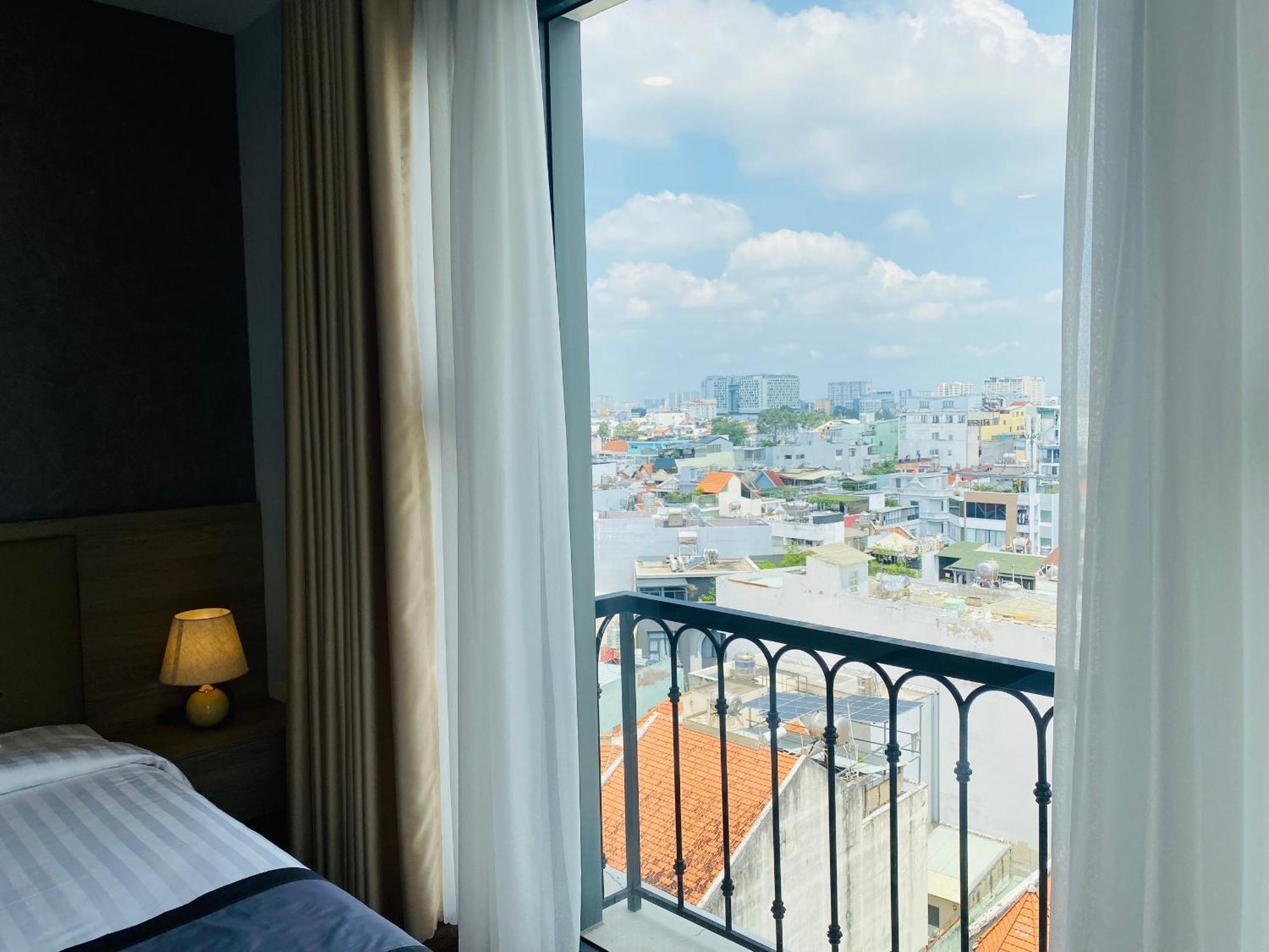 Hera Luxury Hotel Ho Chi Minh City Bagian luar foto