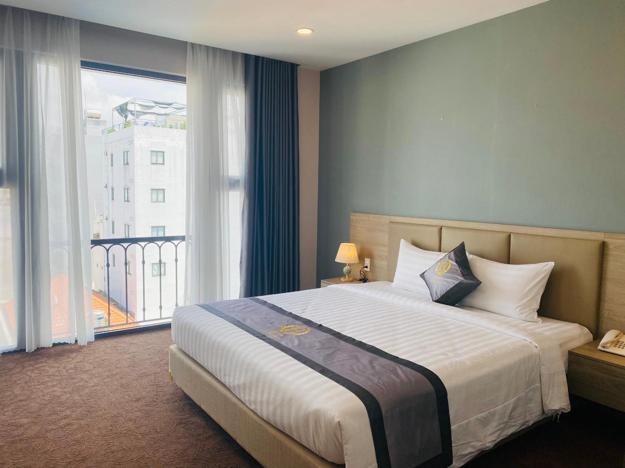 Hera Luxury Hotel Ho Chi Minh City Bagian luar foto