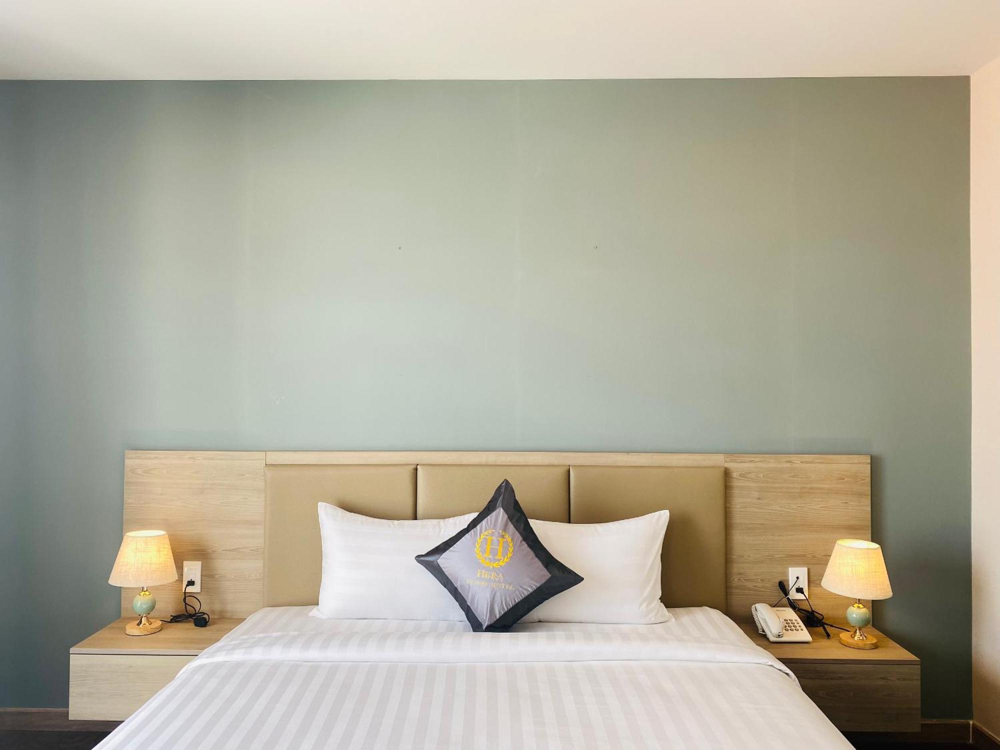 Hera Luxury Hotel Ho Chi Minh City Bagian luar foto