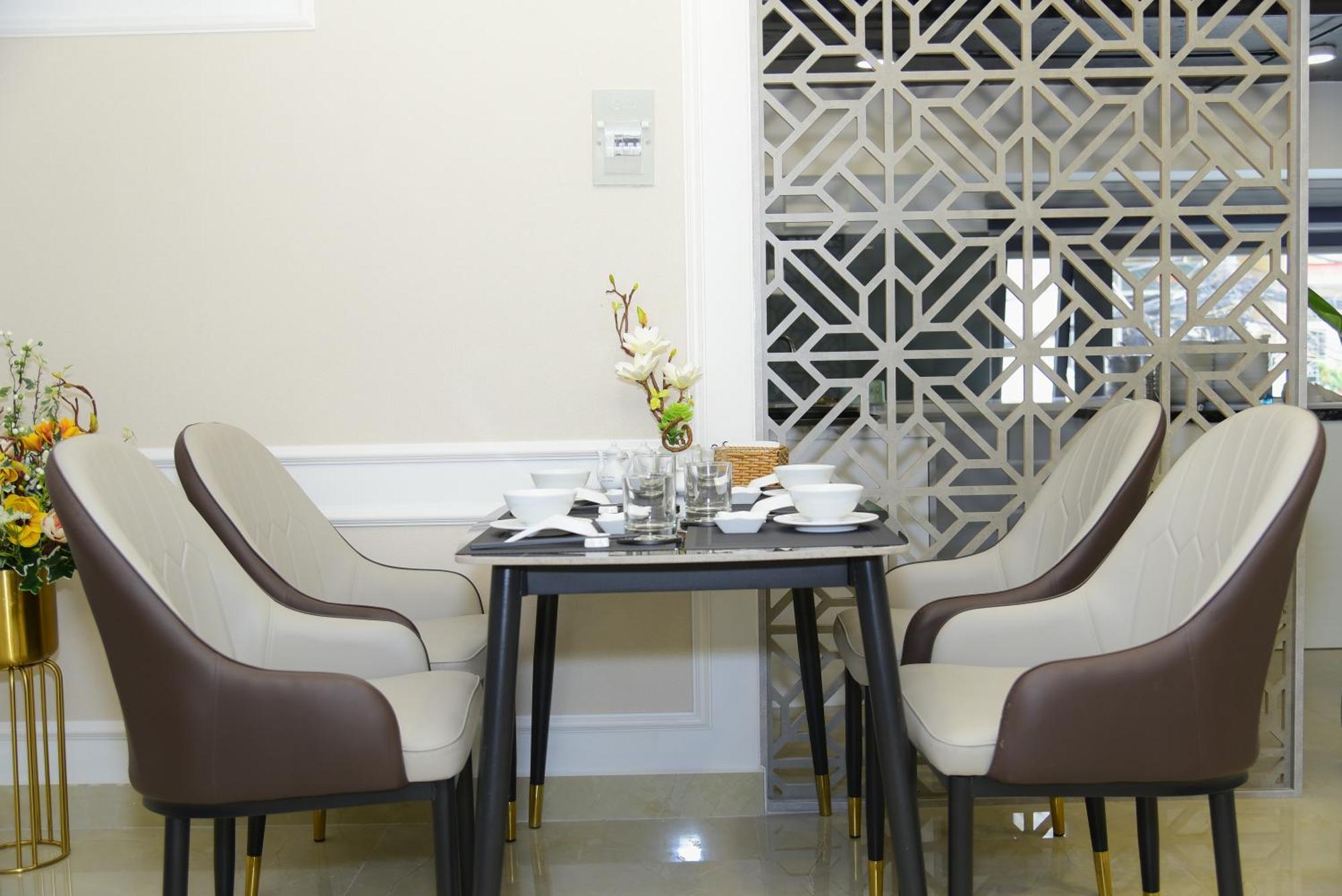 Hera Luxury Hotel Ho Chi Minh City Bagian luar foto