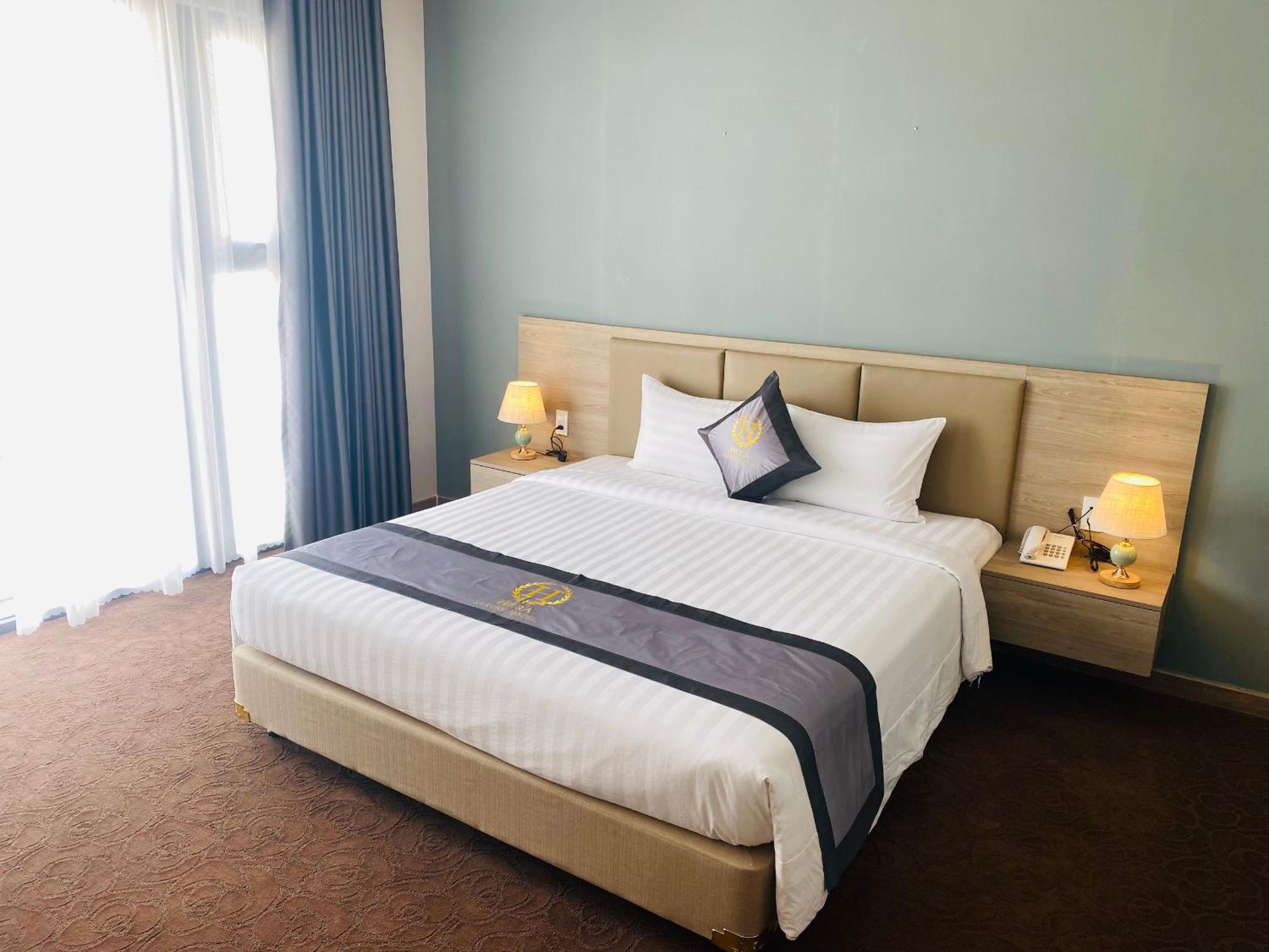 Hera Luxury Hotel Ho Chi Minh City Bagian luar foto