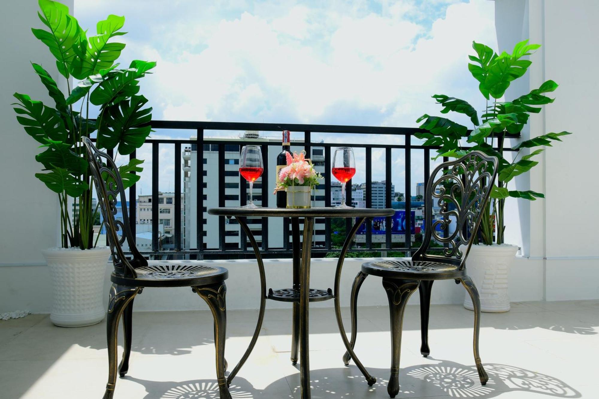 Hera Luxury Hotel Ho Chi Minh City Ruang foto